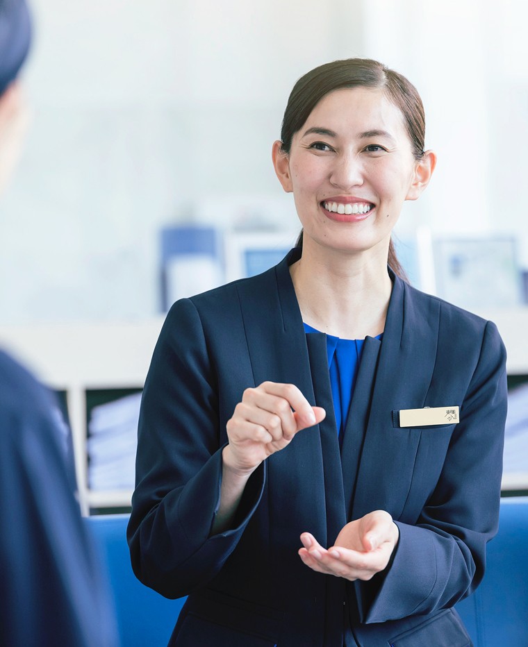 店舗スタッフでクロストークをしている様子